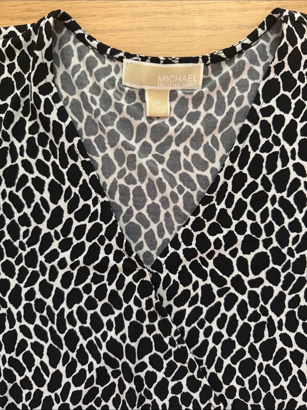 Michael Kors Medium Black & White animal print Short Sleeve V Neck Dress